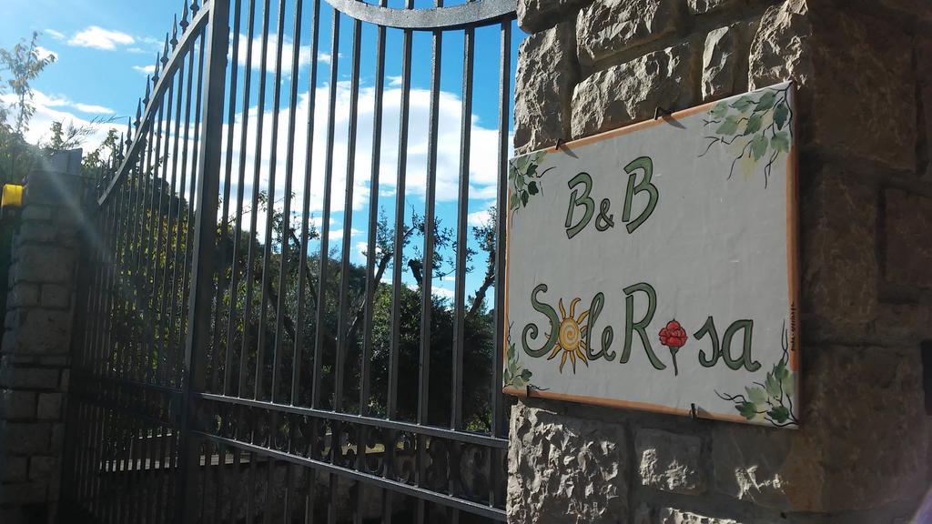 Solerosa Bed & Breakfast Fondi Bagian luar foto
